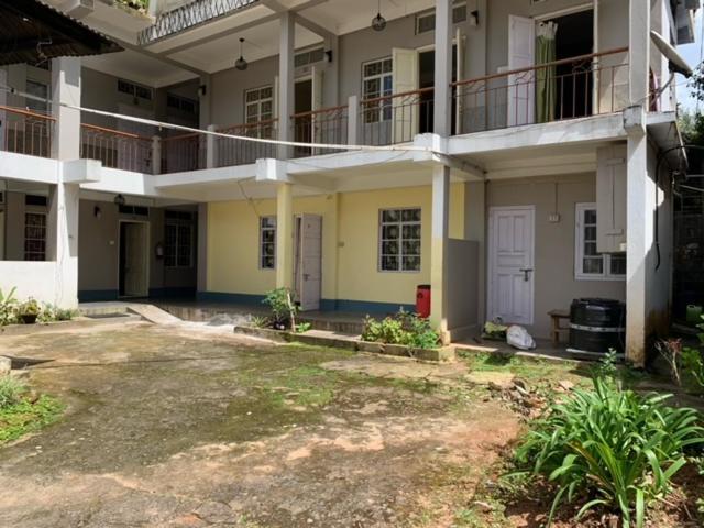 Sweet Home Guest House 西隆 外观 照片